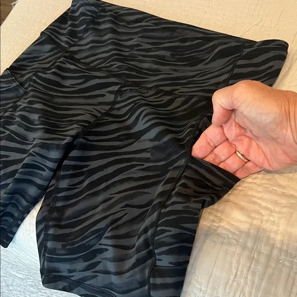 lululemon athletica Black Zebra Print Bike Shorts - Picture 4 of 4